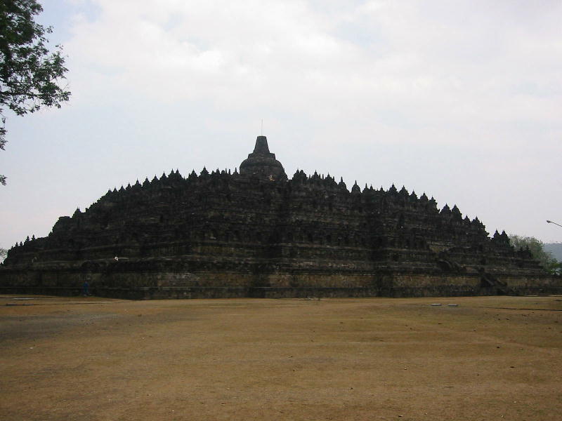Borobudur (Yogya, Java).JPG