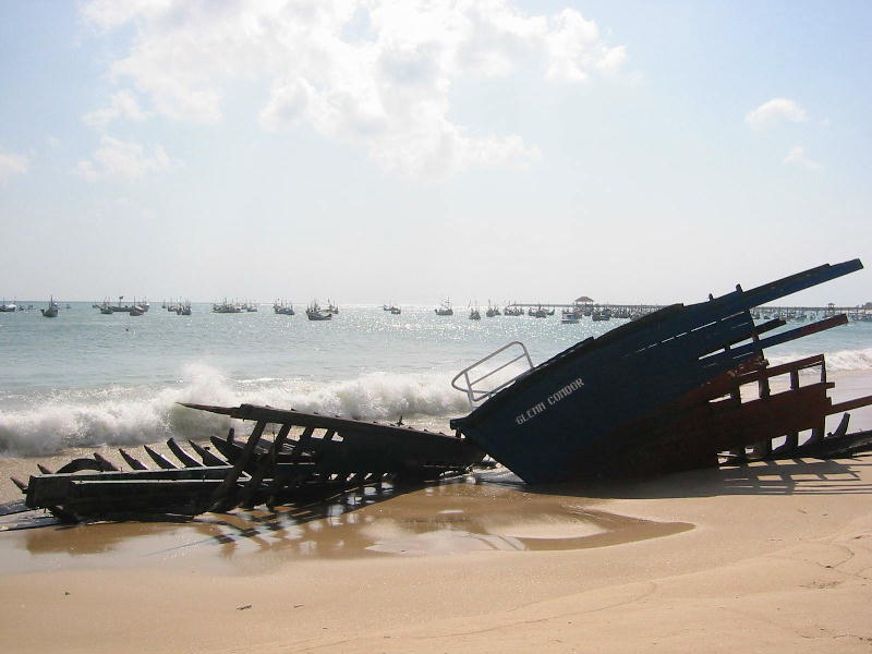 Wreck (Kuta, Bali).JPG