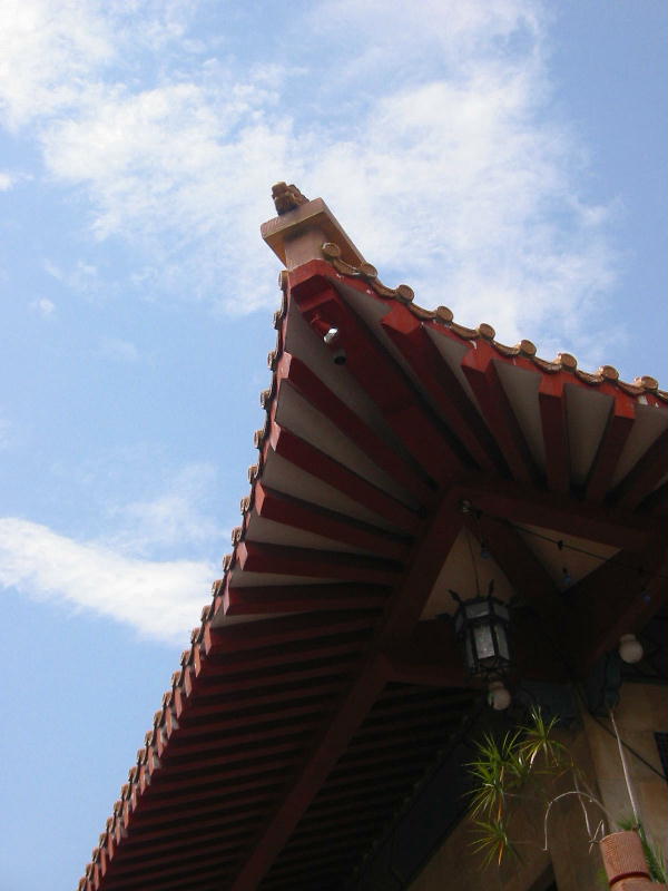 Chinese roof (Melaka).JPG