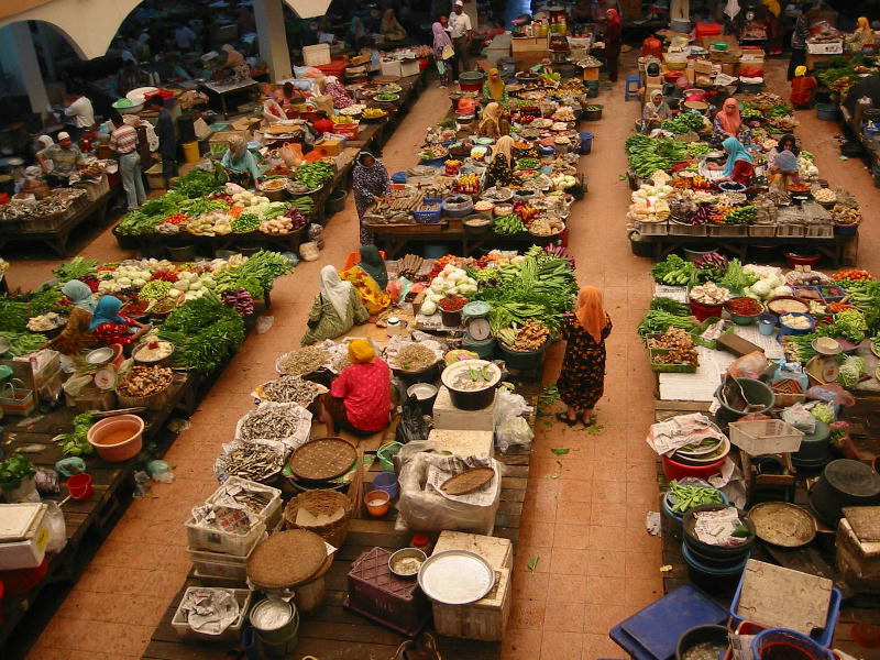 Traditional market (Kota Bharu).JPG